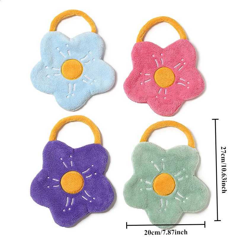 Quick Dry Hand Towels Coral Fleece Wipe Handkerchief Kitchen Bathroom Absorbent Dishcloth Cleaning Cloth Creative Flower Shape C251210