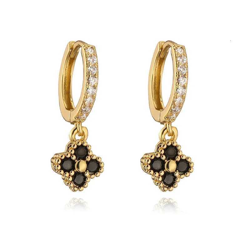 1Pair 18K Gold Plated Brass Small Hoop Earrings with Crystal Zirconia wer Pendant Earrings Perforated Wen Jewelry Gift Y251210