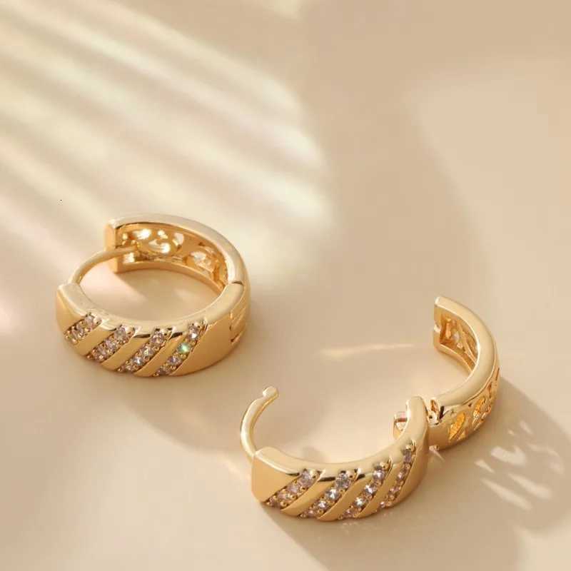 18K Gold-plated Zircon Hoop Earrings for Women Geometric Anti allergy Chunky Huggies Party Jewelry Gifts WholesaleXJ251210 - view 7