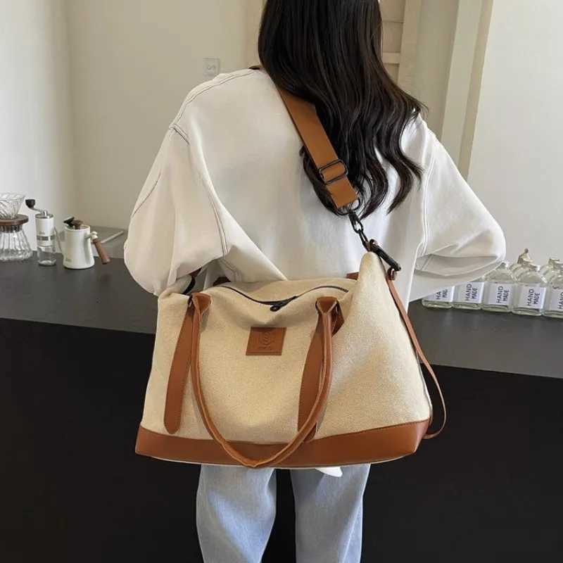 New Style Large Capacity Canvas and PU Travel Bags 2025 Causal Versatile Sense of Luxury Shoder and Crossbody Bags for Wen Y251209