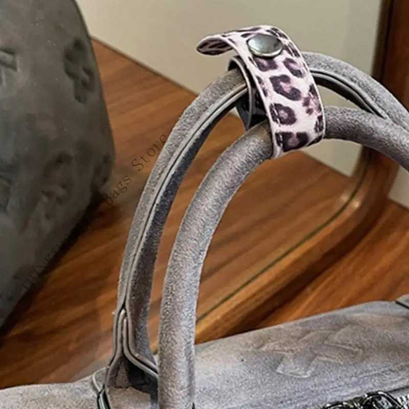 D0LF Travel Bag Fitness Bag Gym Bag Korean Styles Shoder Bag PU Leather Sport Bag Large Capacity Training Bag Weekender Bag Y251209