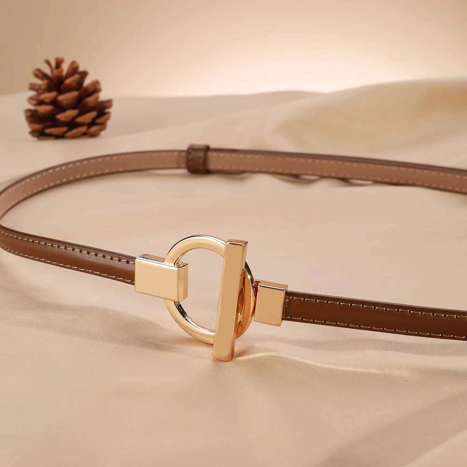 Luxury Leather Belt for Women Minimalist Cowhide Buckle Office Blazer Maxi Dress Fashion Accessory Y251210