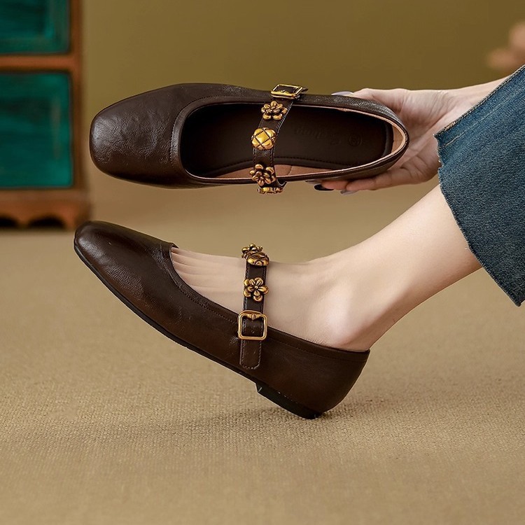 Fashionable Minimally retro single shoe for women in spring autumn flat bottomed straight strap ballet shoes versatile shoes free shipping NEW