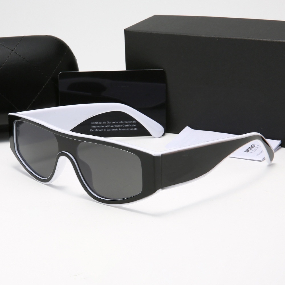 2026 Luxury Designer Sunglasses Men For Women Classic Rectangle Eyeglasses Beach Shading polarized UV400 protection Glasses With Box Case ch6057 Y2602