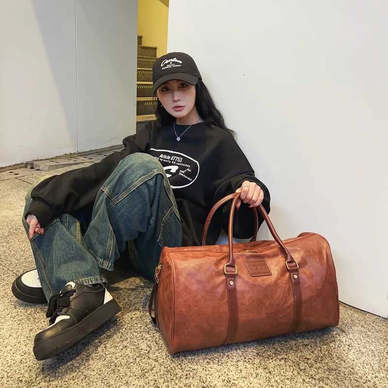 Vintage Gym Bag PU Leather Travel Totes Duffle MenS Sports Fitness Business Large Capacity Lage Handbag Outdoor Shoder Bag Y251209