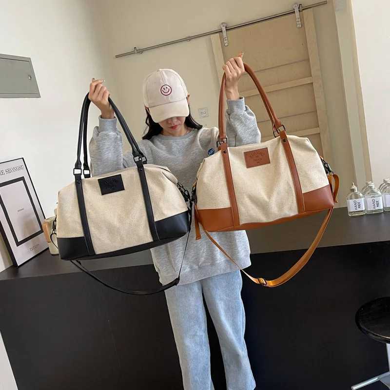 Portable travel bag men and wen light short - distance business travel lage large capacity sports yoga fitness bag Y251209