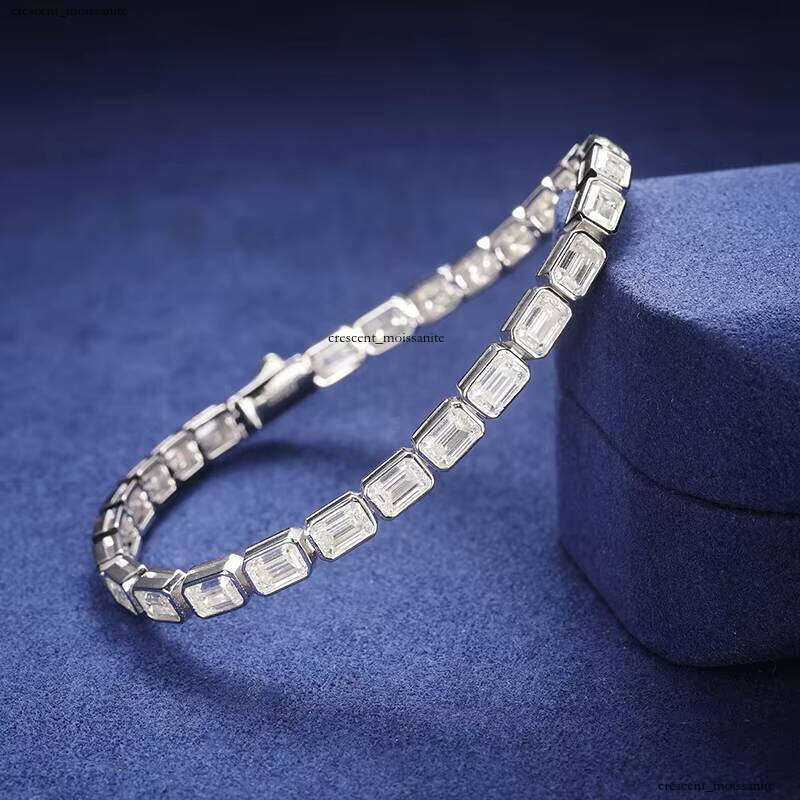 Manufacturer Price Gift Jewelry 5mm 925 Sterling Silver Emerald Cut VVS Moissanite French Long Tennis Bracelet Valentine's Day