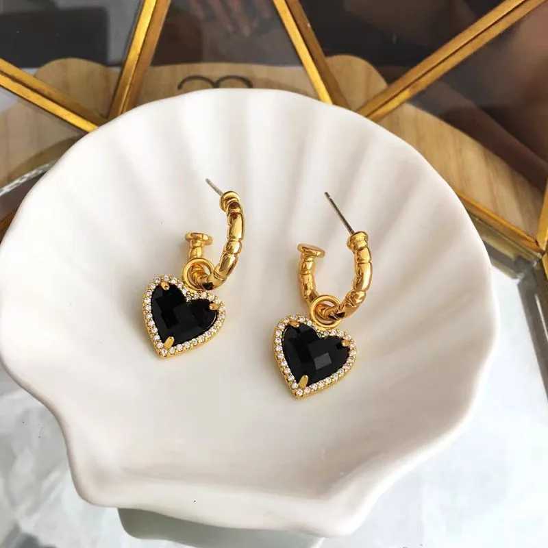 Fashion Black Zircon Drop Earrings for Wen Couple Creative Rhinestone Earrings Holiday Party Jewelry Accories Y251210