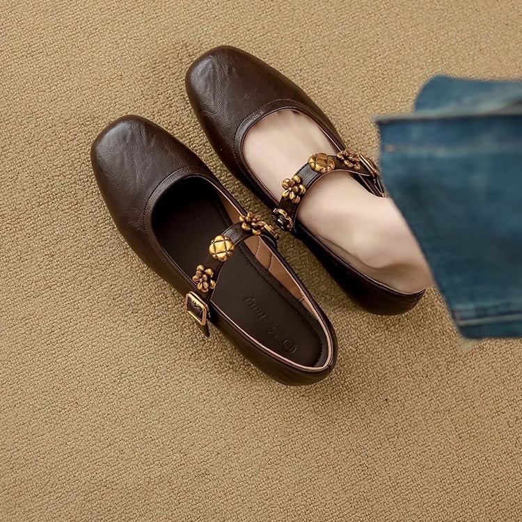 Fashionable Minimally retro single shoe for women in spring autumn flat bottomed straight strap ballet shoes versatile shoes free shipping NEW