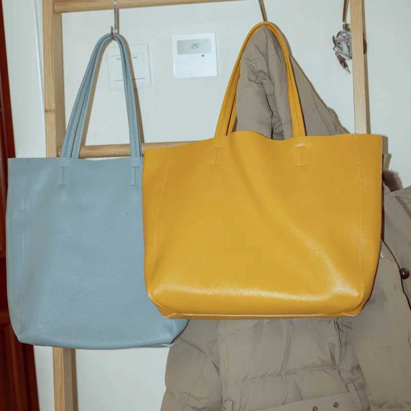 Custi Letters Simple Soft Leather Wen Shoder Bag Genuine Leather Large Capaticy Fem Sing Bag Ladies Tote Bag Y251209