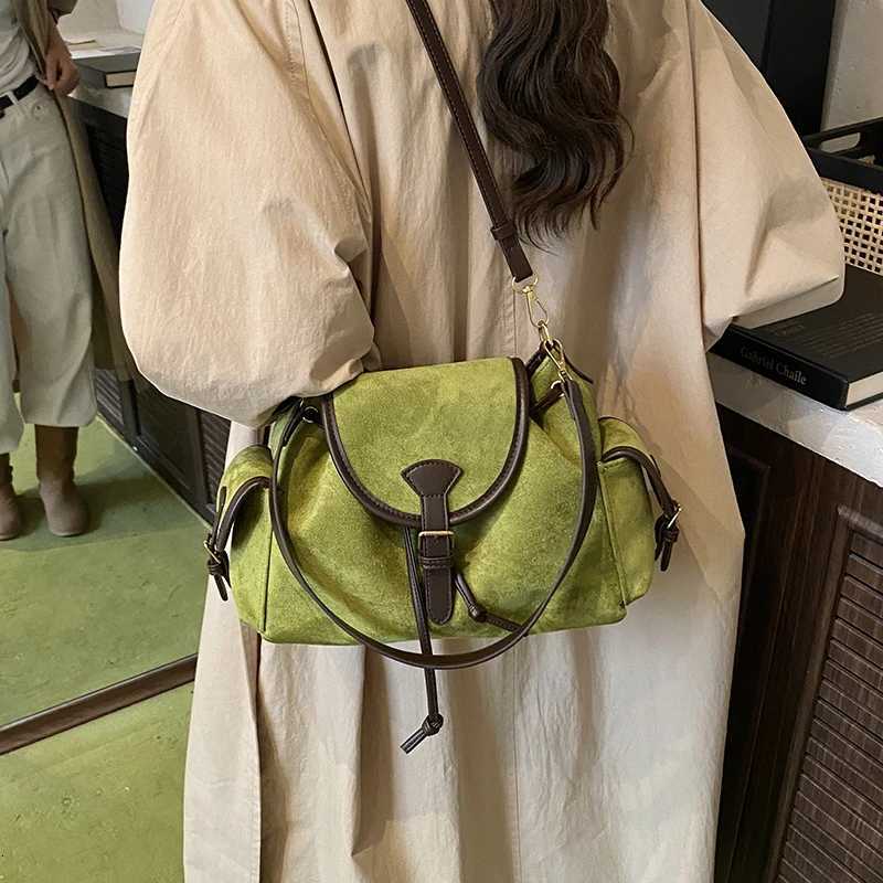2025 Autumn Winter New Fi Faux Suede Shoder Bags Solid Large Capacity Stylish Design Crossbody Bags for Wen Y251209