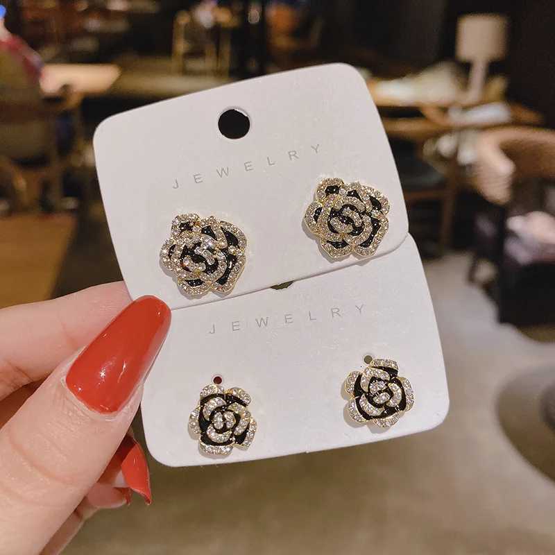 2025 New Luxury Black lia wer Stud Earrings for Wens Korean Fashion Jewelry Party Exquisite Accories Gift Y251210