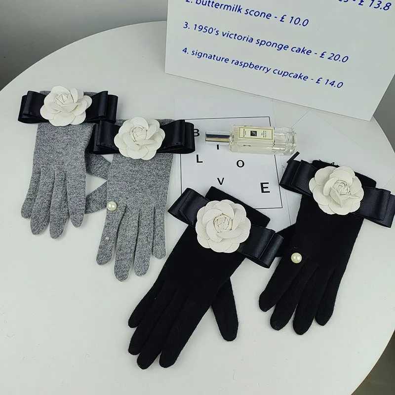 Korean Wens Wool Pearl wer Fl Finger Plus Veet Thick Touch Screen Cashmere Gs Winter Outdoor Driving Warm Mittens Y251210