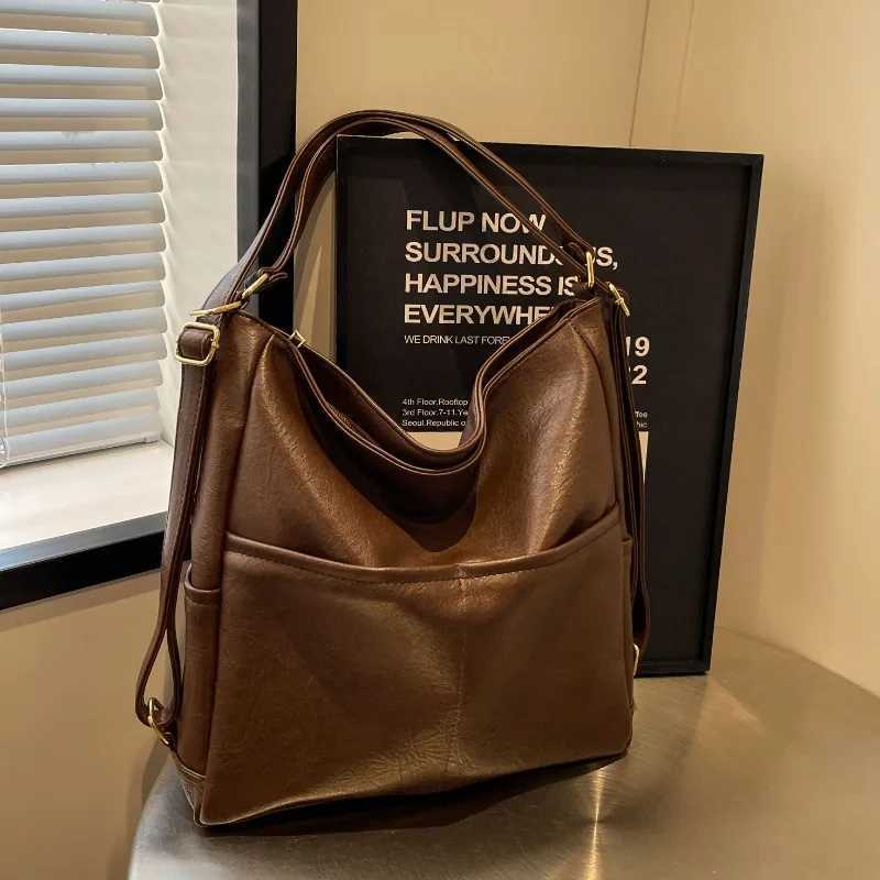 High Capacity Solid Color PU Zipper Sewing Thread Shoder Bags Fem Bags S 2024 Fi Backpacks Bolsas Femini Y251209