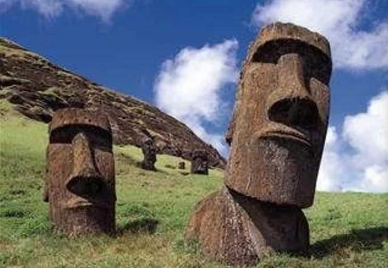 1PCS Ceramic Tiki Mugs Art Crafts Creative Hawaii Mugs Easter Island Tiki Mug 650ml C251210