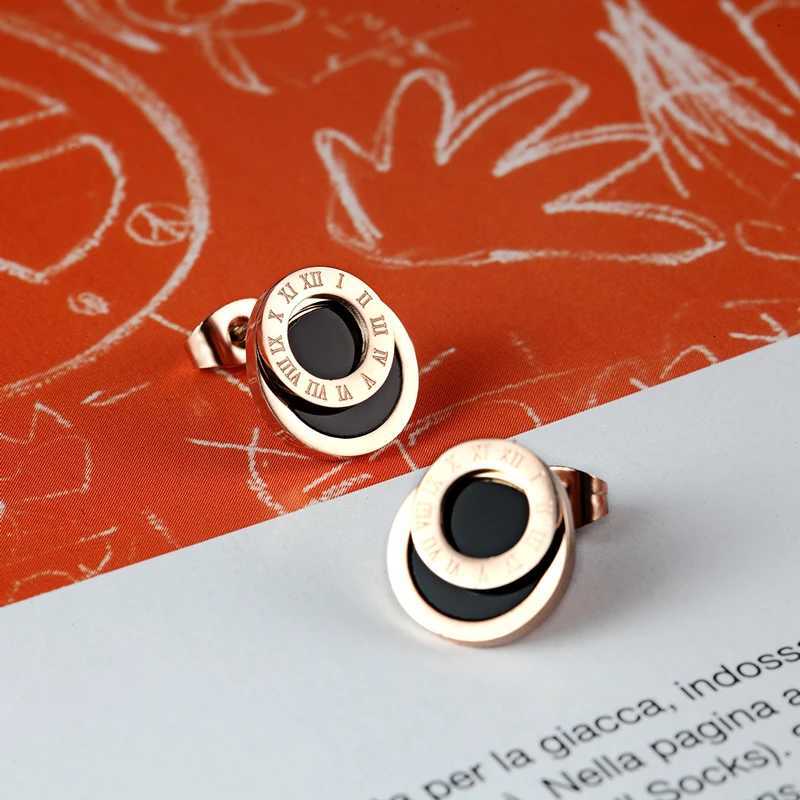 High Quty Black Enamel Ran Numerals Stud Earrings For Wen/Men Girls Piercing Jewelry Titanium Steel Gold Color Earring Y251210