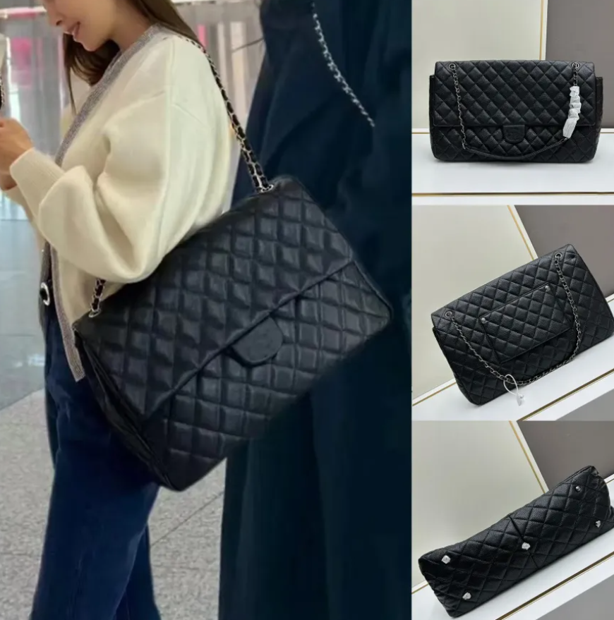 Elegant quilted crossbody bag, stylish soft colors, gold or silver chain shoulder strap, a fashionable and practical designer bag,cc bag