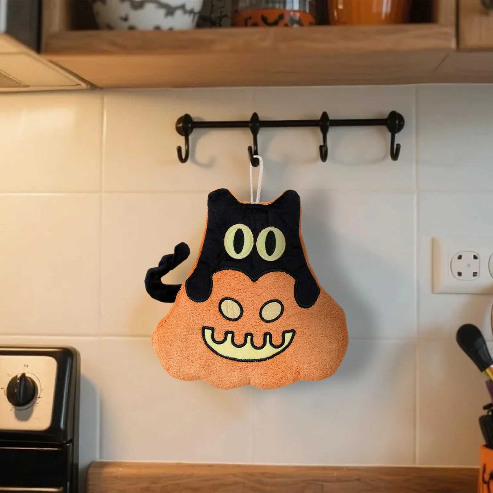 Cute Pumpkin Shaped Handkerchief Suitable For Halloween And Autumn Decoration Strong Water Absorption Quick Drying Towel C251210