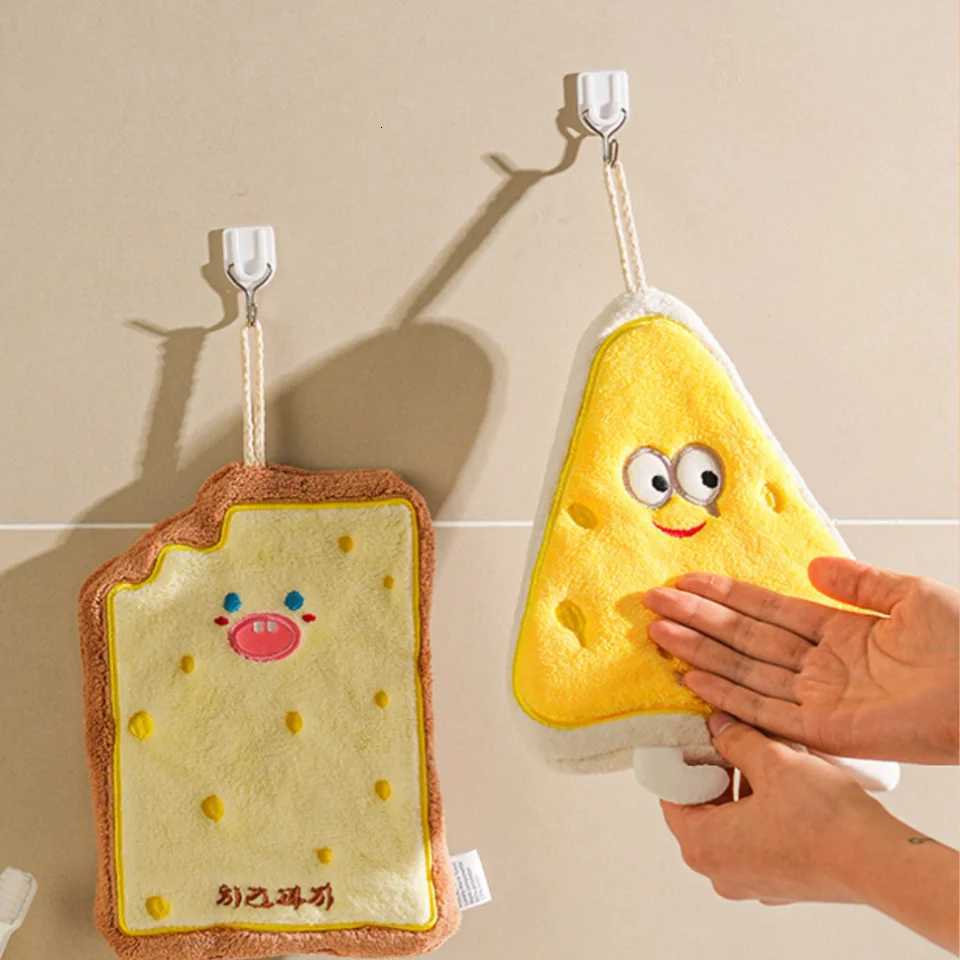 Cartoon quick-drying hand towel made of soft absorbent coral fleece with a hanging ring suitable for cute kitchens and bathro C251210