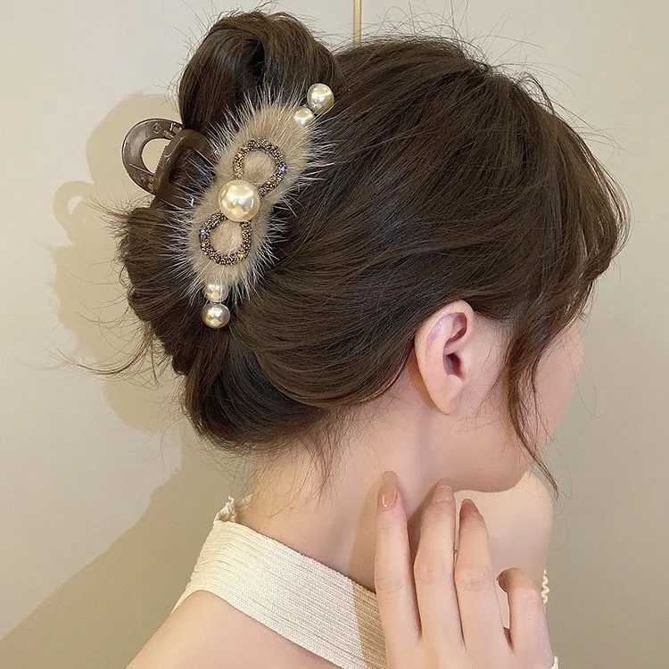 1pcs Retro Exquisite Pearl Mink Hair Shark Clip For Wen Girls Fashion Elegant Hair Cl Luxury Temperament Hair Accories Y251210
