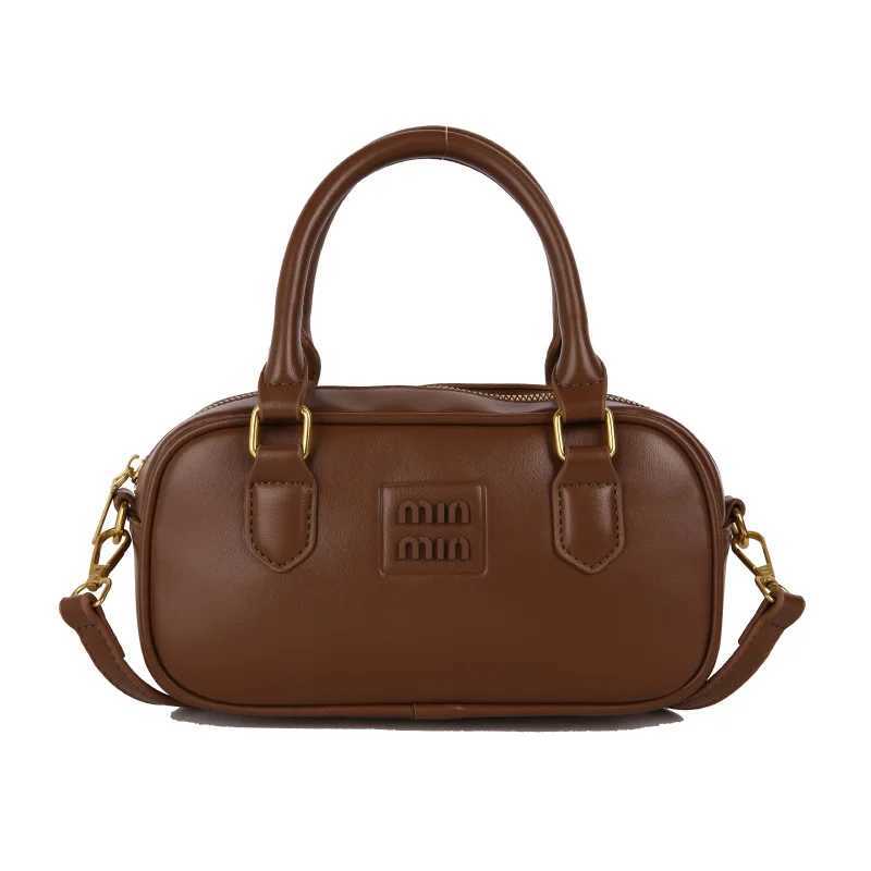 2025 New Wens Crossbody Bag - Bowling Ball Bost Bag low Shape Tote Unique Handheld Purse Casual/ning Y251209