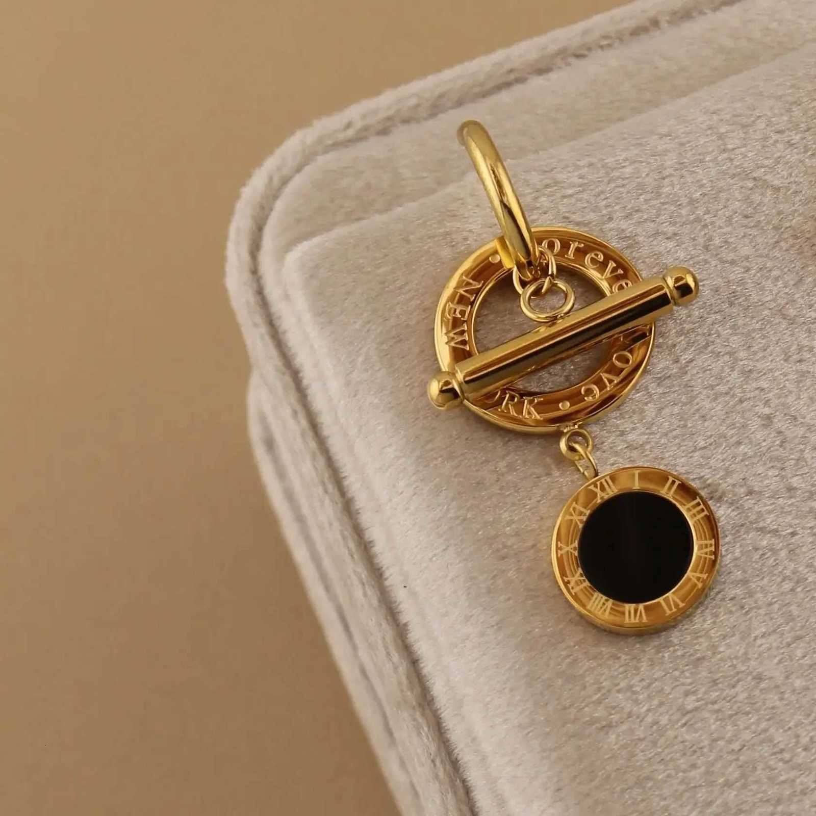 New Fashion XE-219 Stainl Steel Ran Numeral Pendant Earrings for Wen New Party Wedding Jewelry Wholes Y251210