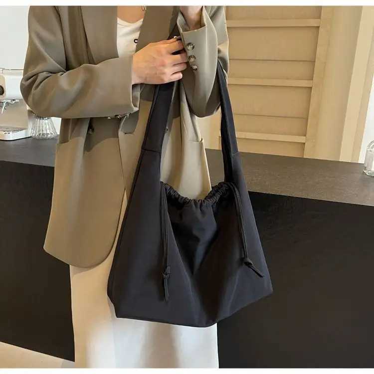 New Drstring Tote Versatile Solid Color Canvas Casual Crossbody Bags Cmuting Shoder Bag Y251209