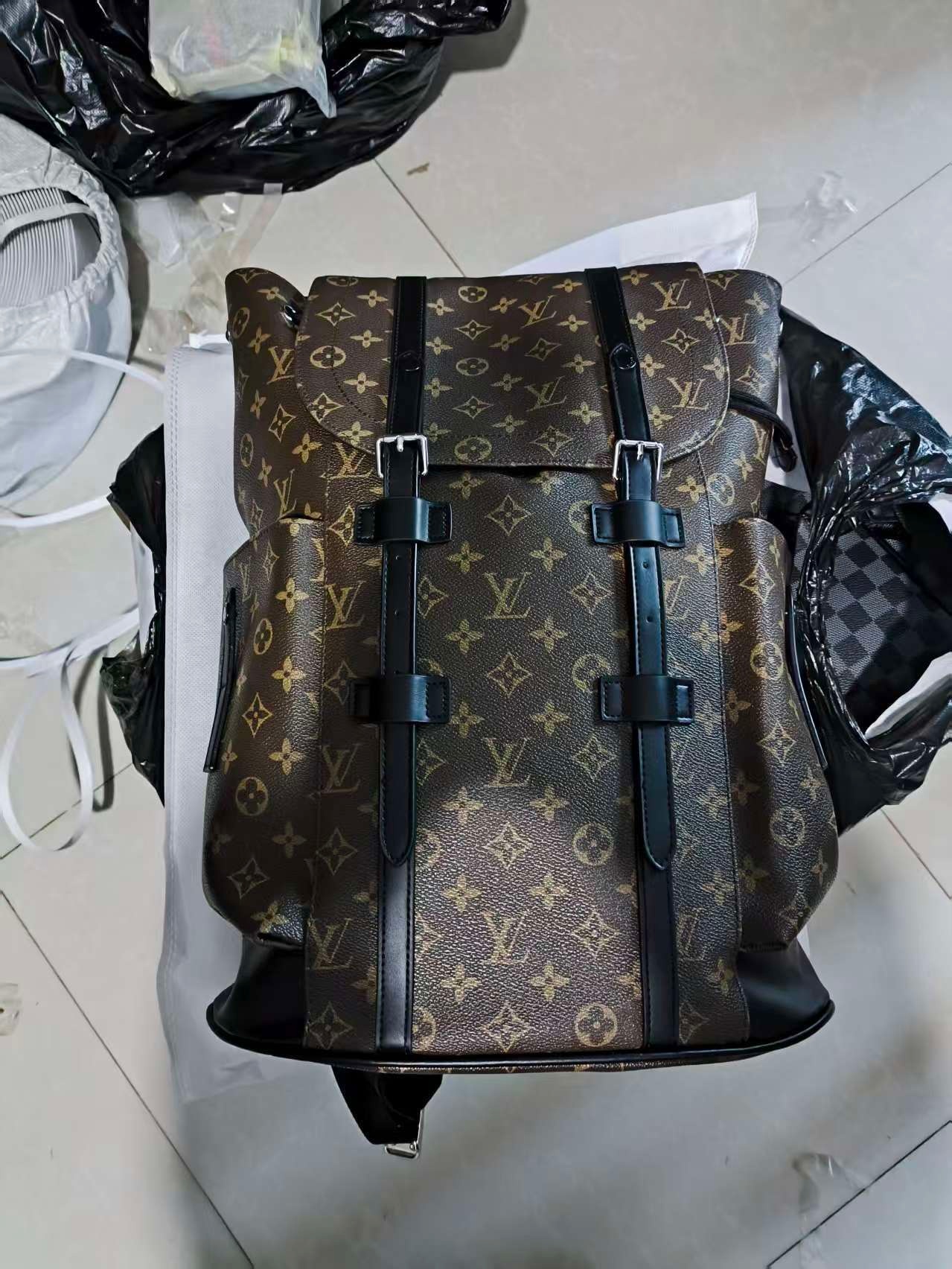 10A Fashion Backpack Designer school bag for man Womens high capacity bookbags leather travel Bag louisvuittion tote shoulder mens Knapsack back pack Bags fseg A45