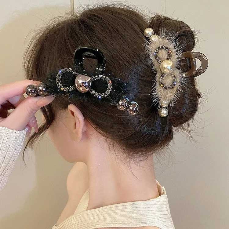 1pcs Retro Exquisite Pearl Mink Hair Shark Clip For Wen Girls Fashion Elegant Hair Cl Luxury Temperament Hair Accories Y251210