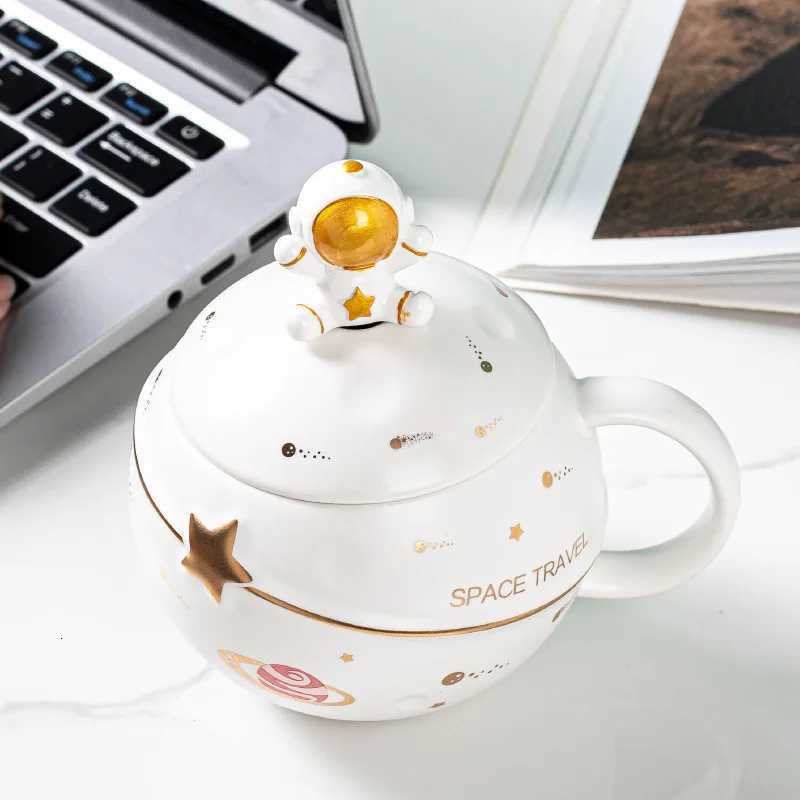 Creative Cartoon Planet Mug Cute Astronaut Ceramic Mug Gift Souvenir Mug C251210