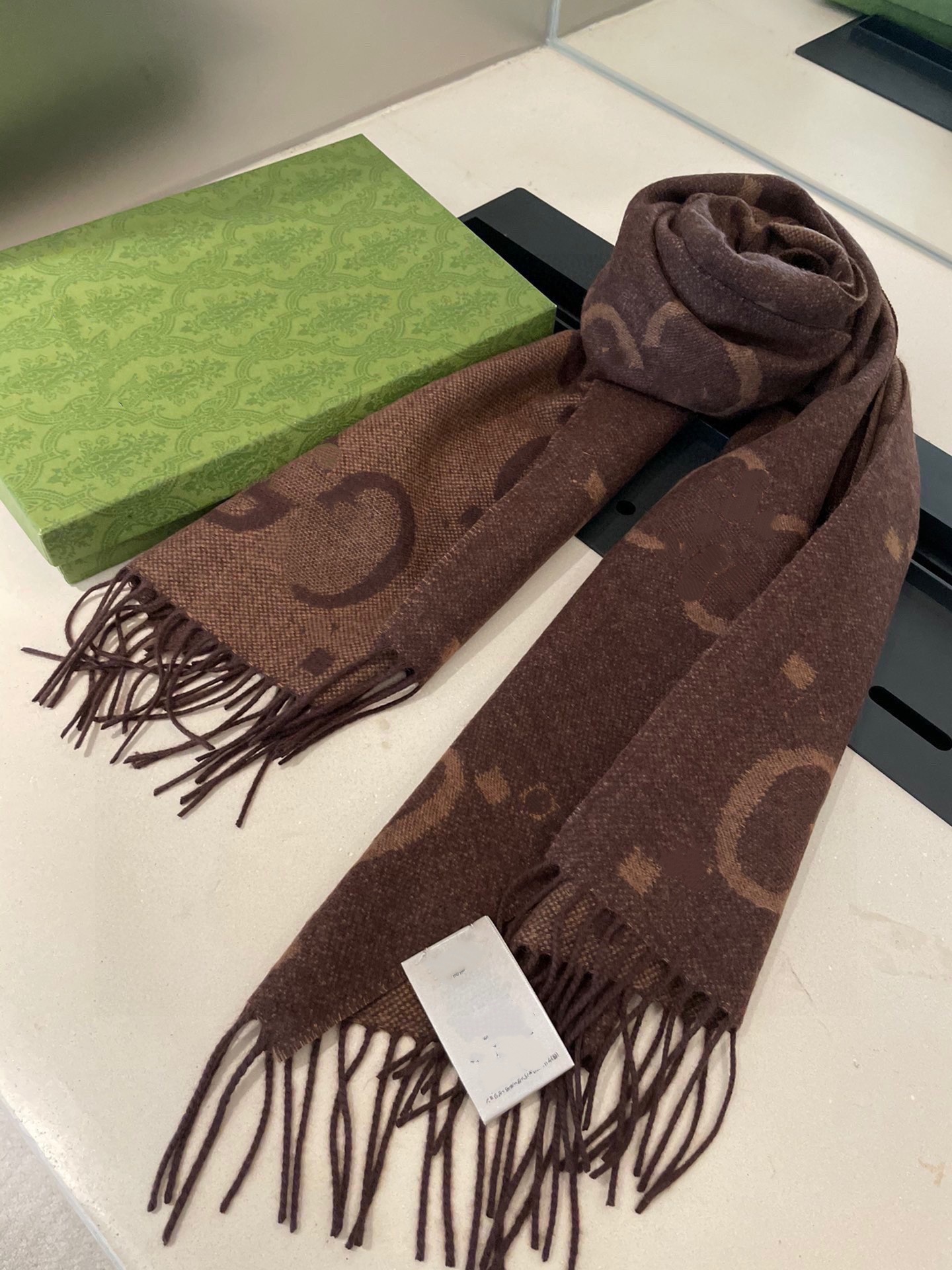 Women Men Scarf Des… - image