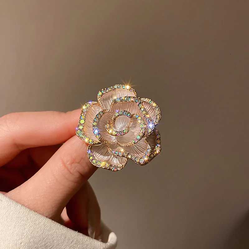lia Brooch Fashion Luxury Rhinestone Imitation Pearl Pin For Wen Fashion Clothes Corsage Jewelry Accories Wholes Y251210