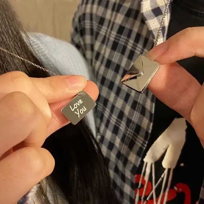 Letter Envelope Pendant Necklace Customized StainlESS Steel Jewelry ConfESSion You for Valentine Day Mother Day Gift M251211