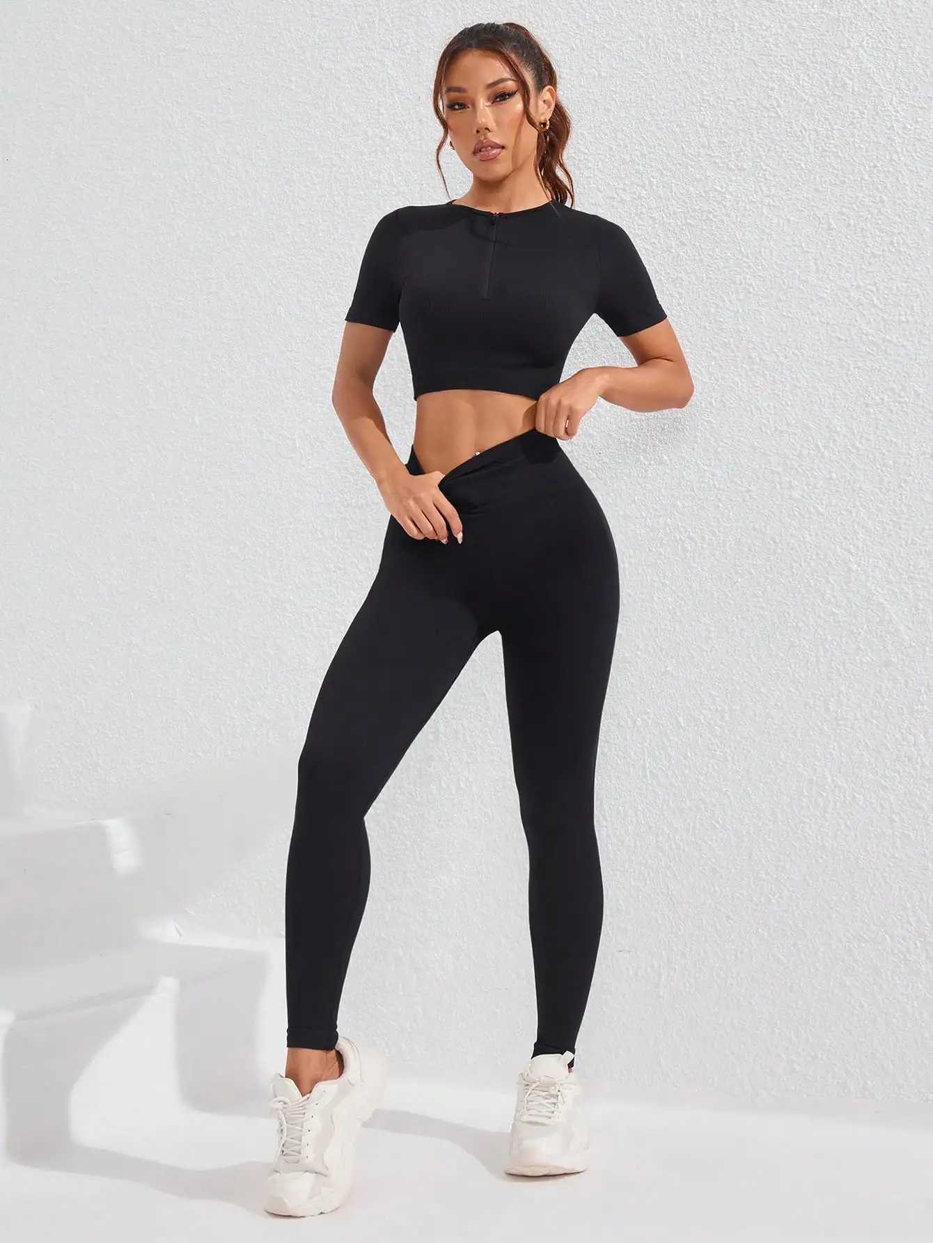 Seamless Yoga Sets Women Workout Sportswear Gym Clothing Short Sleeve Crop Top High Waist Leggings Workout Fitness Sports SuitsT251211
