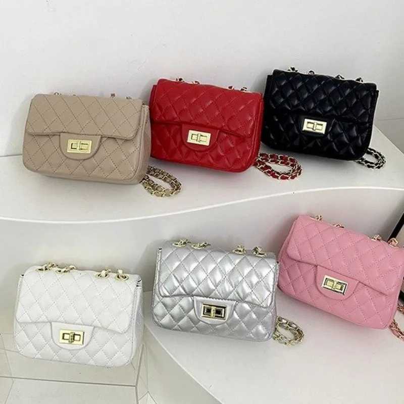 Professial Ladies Crossbody Bag Featuring Premium Accents Presbyopic Printing Underarm Bag For A Sharp Business Image Y251211