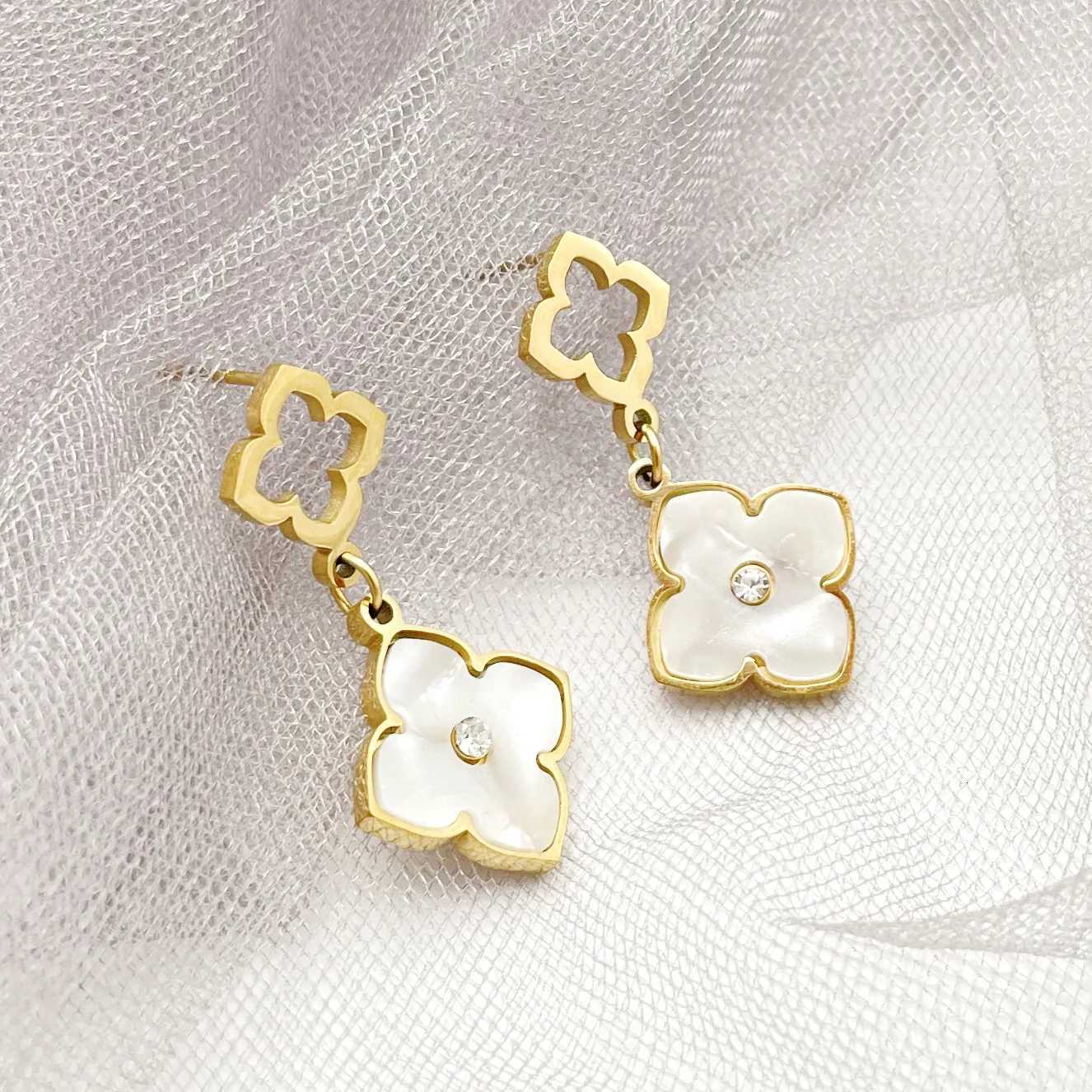 Stainl Steel Stud Earrings for Wen Titanium Steel Internet Celebrity 14K Gold Korean Fashion Jewelry Y251210