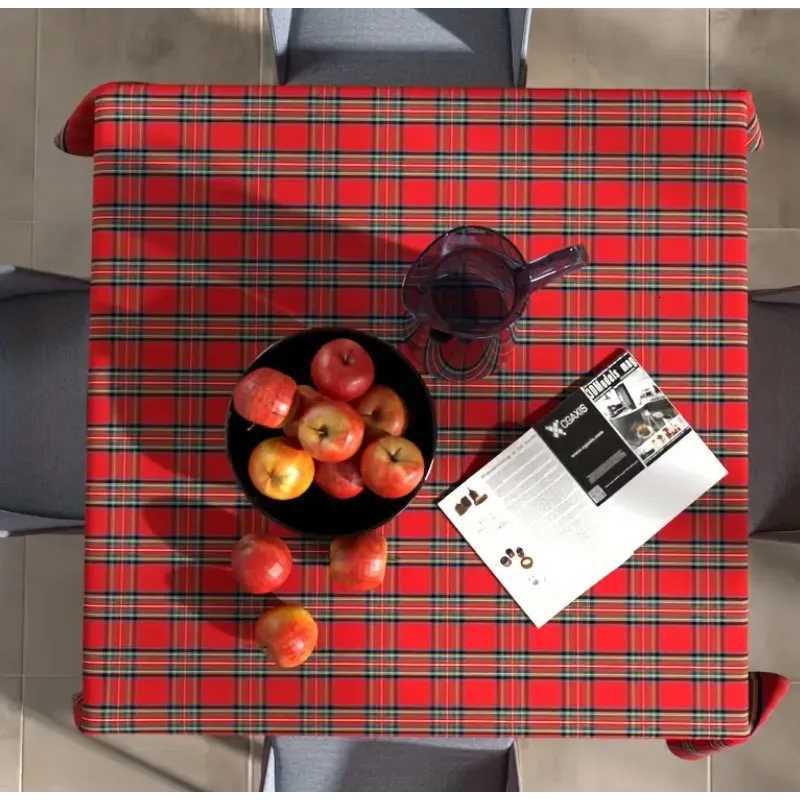 Christmas Plaid Tablecloth Festive Dining Holiday Decoration Essential H251211