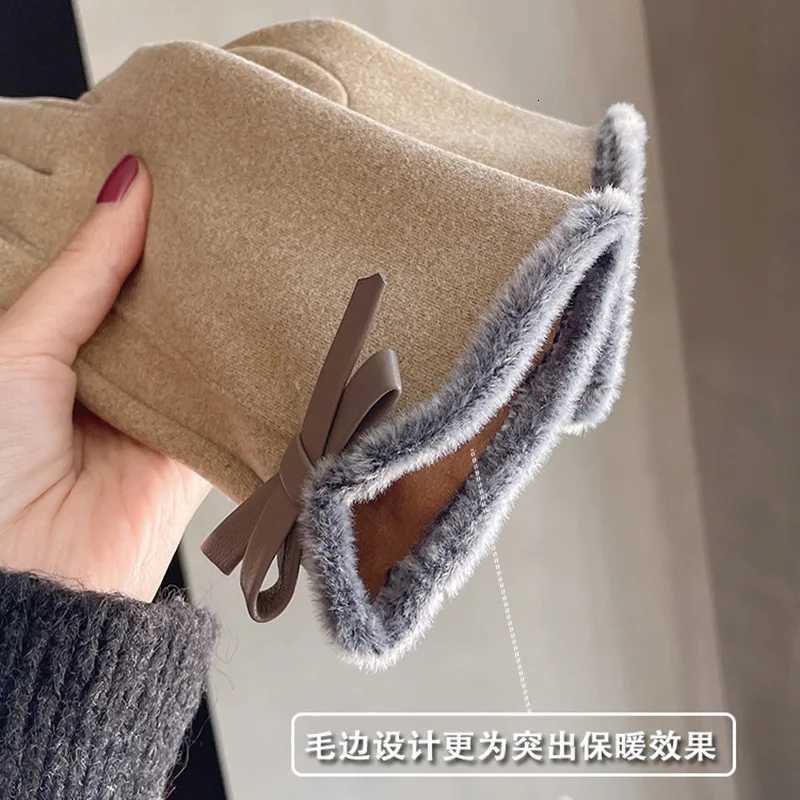 Winter womens gloves with touch screen for driving and cycling thickened fleece for warmth and warmth Korean version gentle Y251211