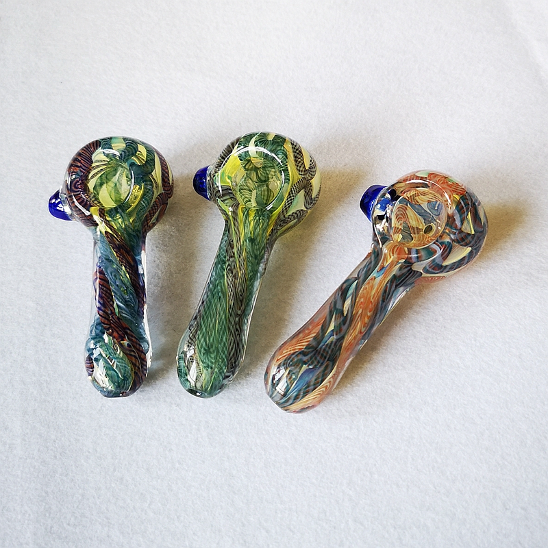 Beautiful Smoking Pipe Mini Spoon Glass Hand Smoking Accesssories Glass Pyrex Oil Burner Pipe