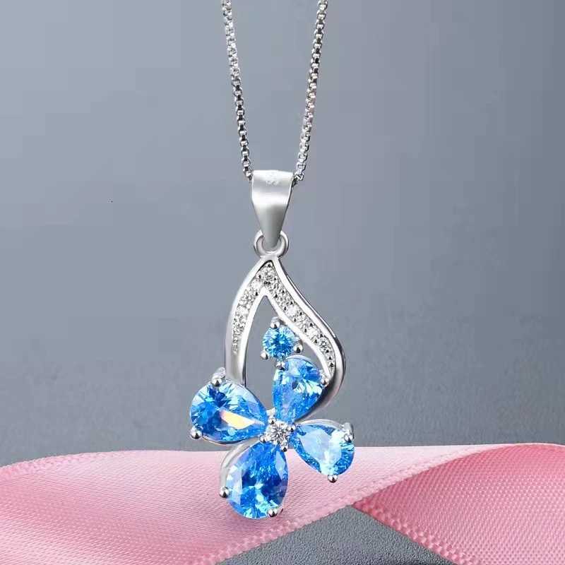 Fashion c r blue pendant aquamarine artificial gemstone necklace Europe and the United States retro lucky gift necklace M251211