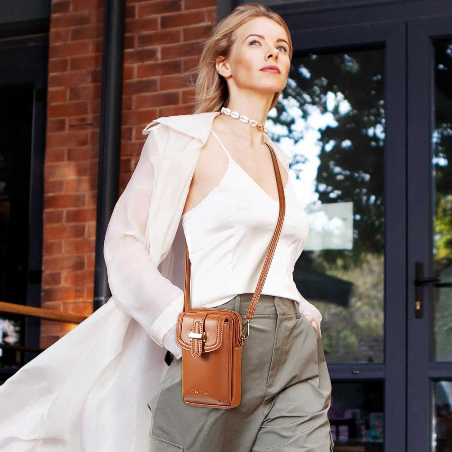 Crossbody Bags for Women Vegan Leather Cell Phone Purses Trendy RFID Wallet Purses with Adjustable StrapM251211