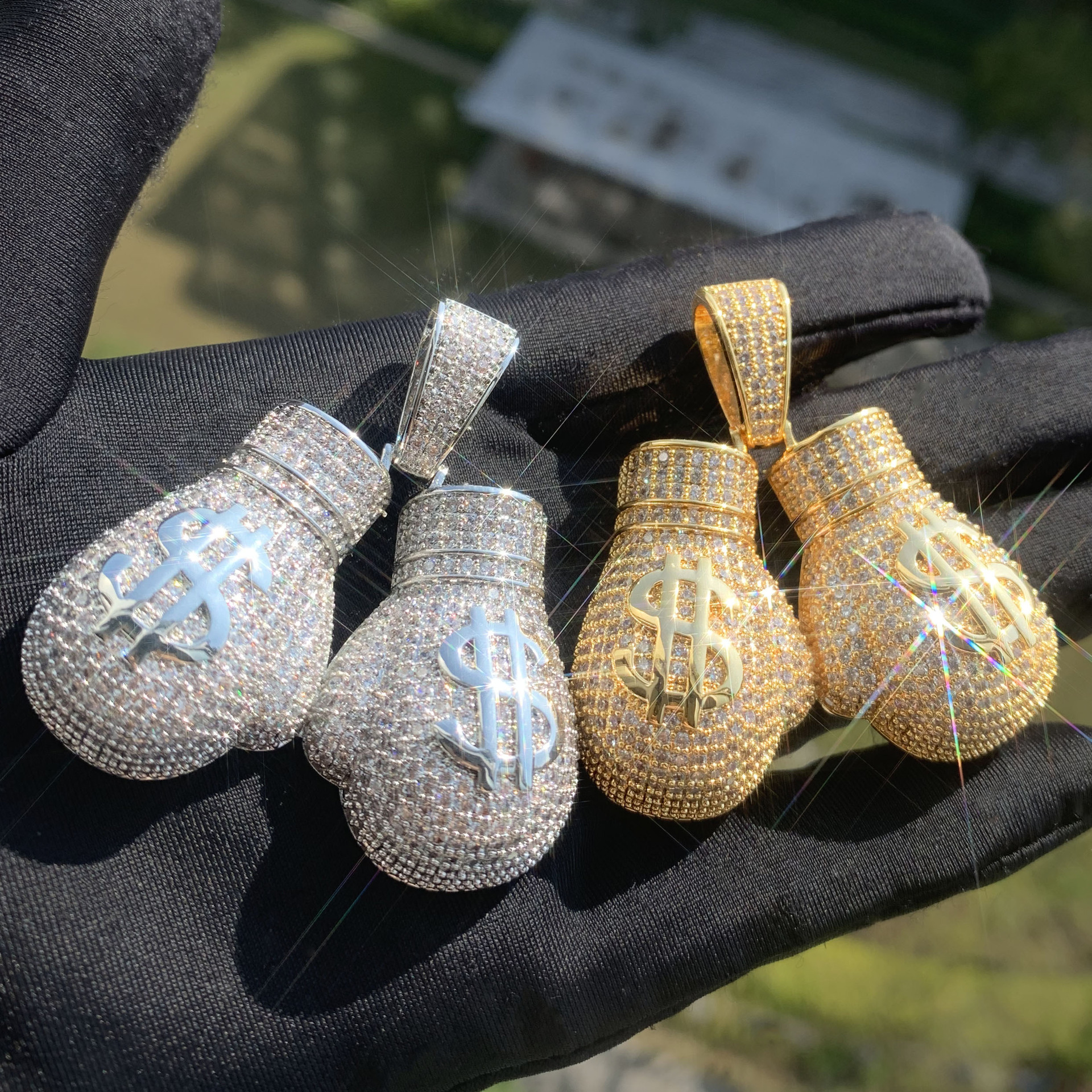 Hip Hop Pair Boxing Gloves Dollor Pattern Pendant Necklace Sports Fitness Jewelry 18K Real Gold Plated Jewelry