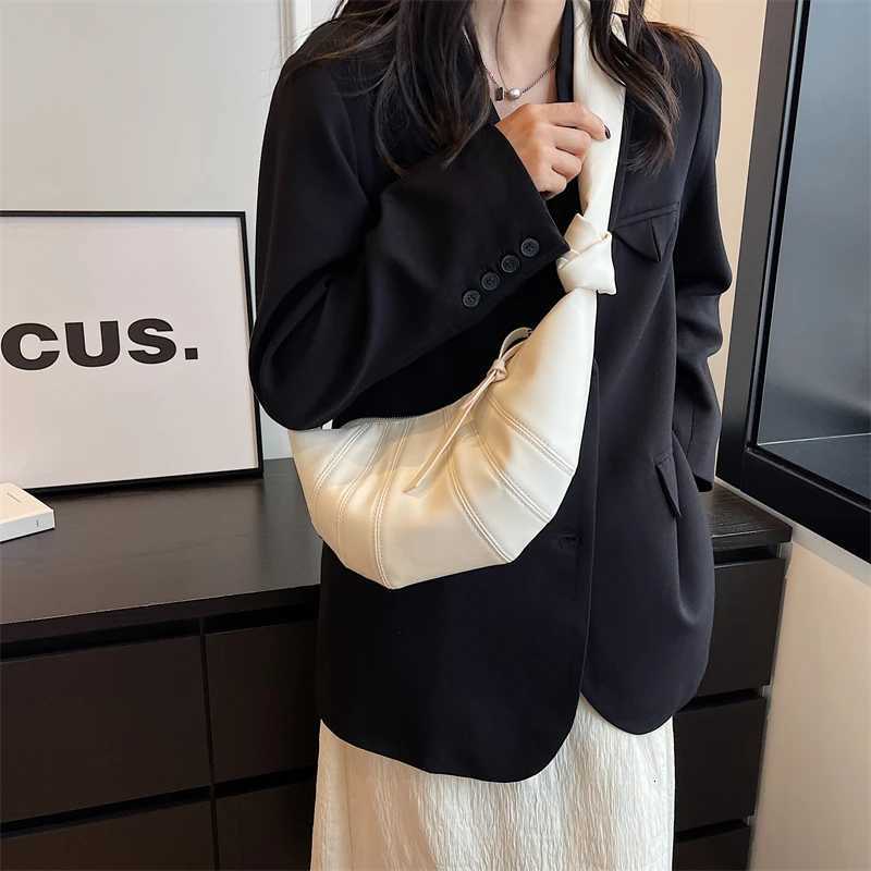 MOODS Croissant Shoder Bags For Wen Soft PU Leather Solid Color Crescent Cross Body Bag 2024 Lat Designer Handbags Luxury Y251211