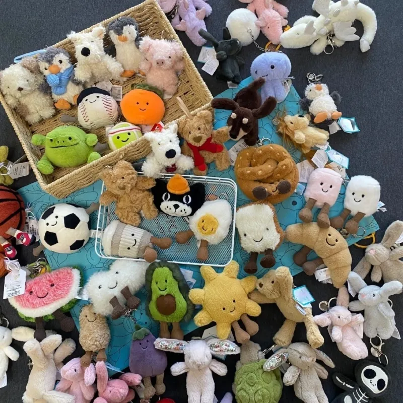 20 Style Designer Cotton Candy Cute Soft Two Tone Keychain Bag Plush Accessories Doll Car Pendant Peanut Keychain Christmas Gift