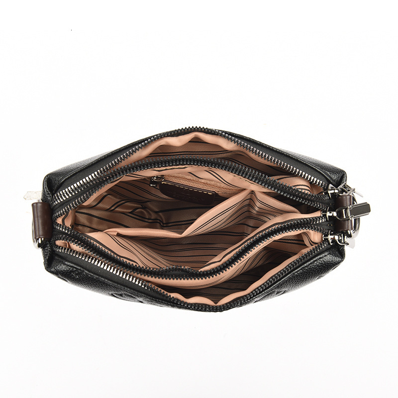 Mommy Soft Leather Shoulder Bag for Women Large Capacity Embossed Designer Tote High Quality Elegant Handbag 1100368158