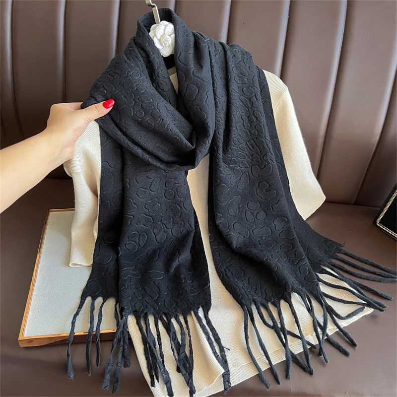 2025 Winter Scarf For Women Long Warm Cashmere Scarves Hijab Solid Lady Shawl Wrap Female Pashmina Bandana Head Scarfs Echarpe Y251211