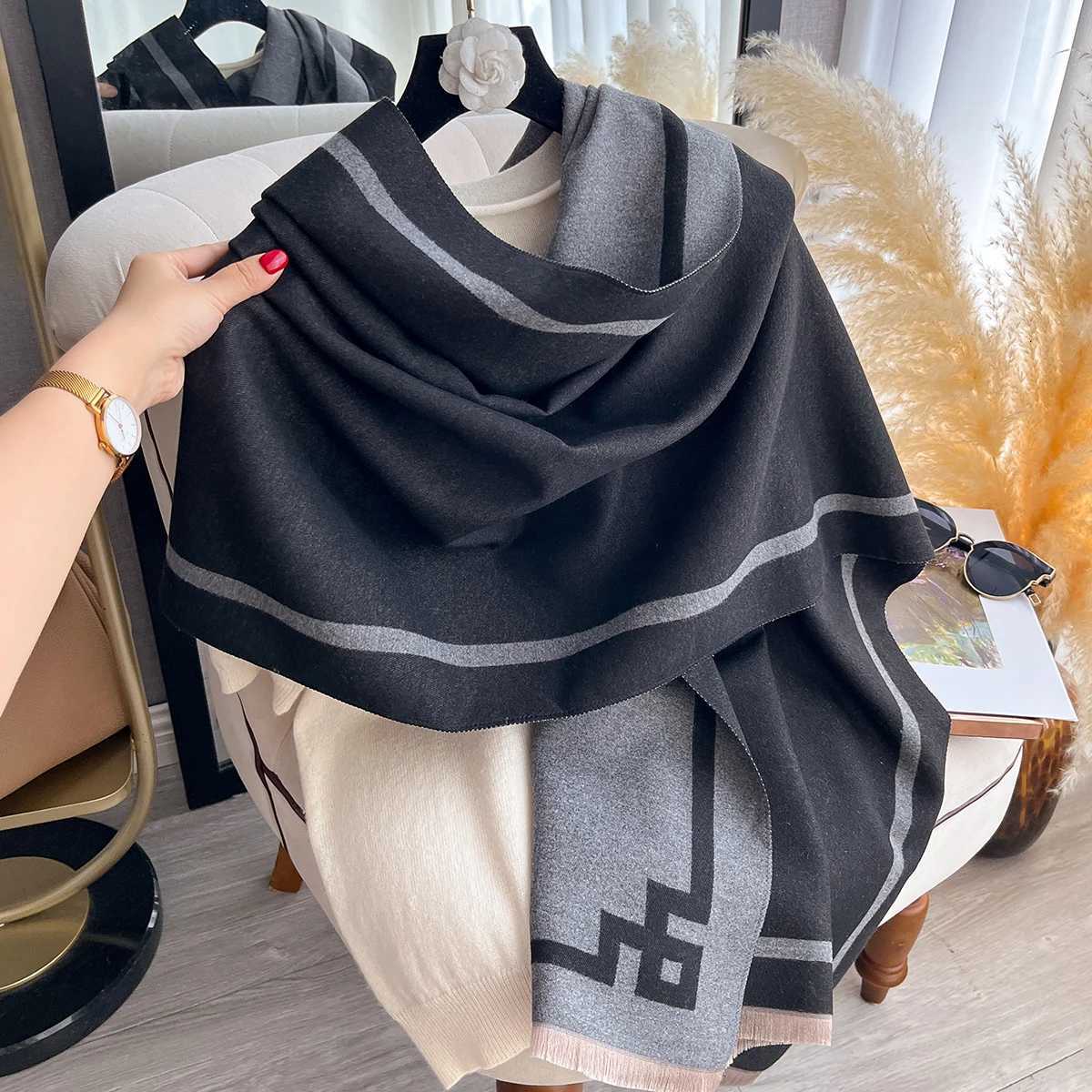 2025 Luxury Winter Cashmere Scarf Women New Design Warm Pashmina Blanket Poncho Scarves Female Print Shawl Thick Foulard Bufanda Y251211