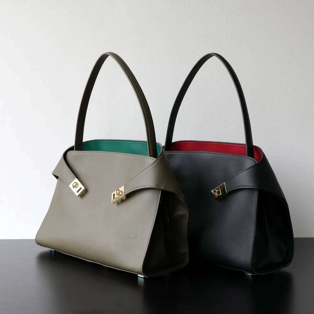 Hot Selling Niche Light Luxury High-End Leather Large-Capacity First-Layer Cowhide Women's Handbag Tote Bag Commuter Leisure Versatile Designer B