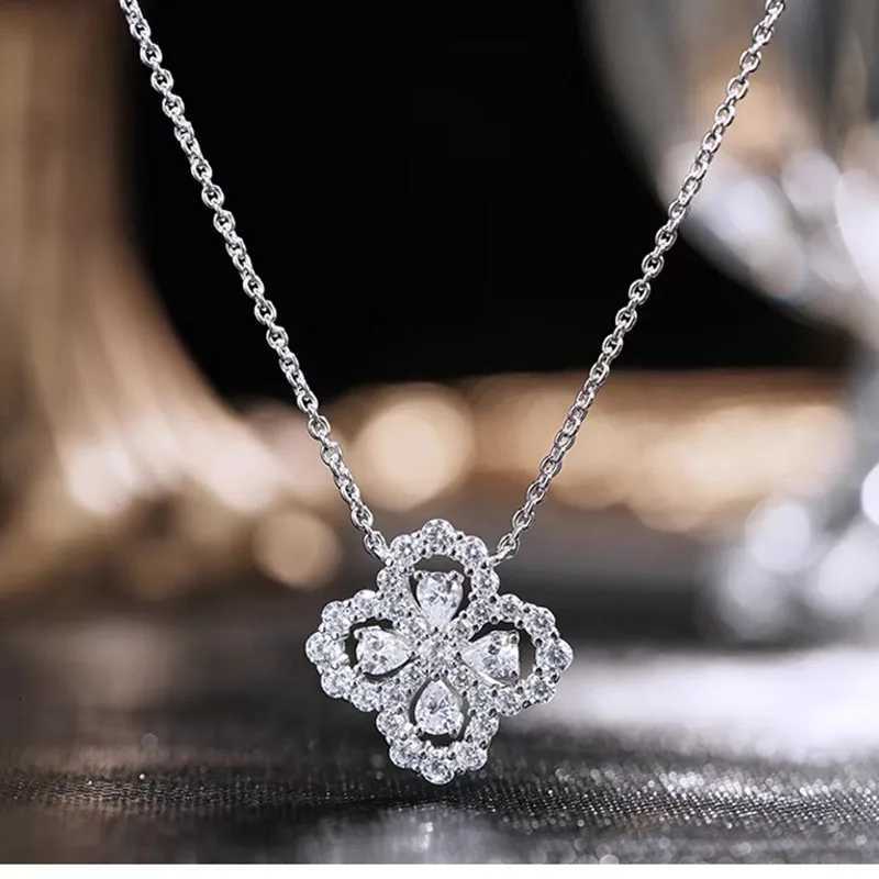 Exquisite Diamonds Loop Lucky 4 Leaves Flowers Pendant Necklaces for Woman Choker Silver 925 Gifts Chic Jewelry Chain H M251211