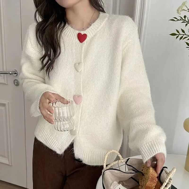 2025 Korean Style Lazy Heart Button Sweater Cardigan Loose Fit Autumn Winter New Knitted Long Sleeve Top Outerwear L251211I62A